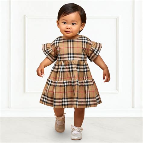 burberry baby jacke sale|Burberry outfit baby girl.